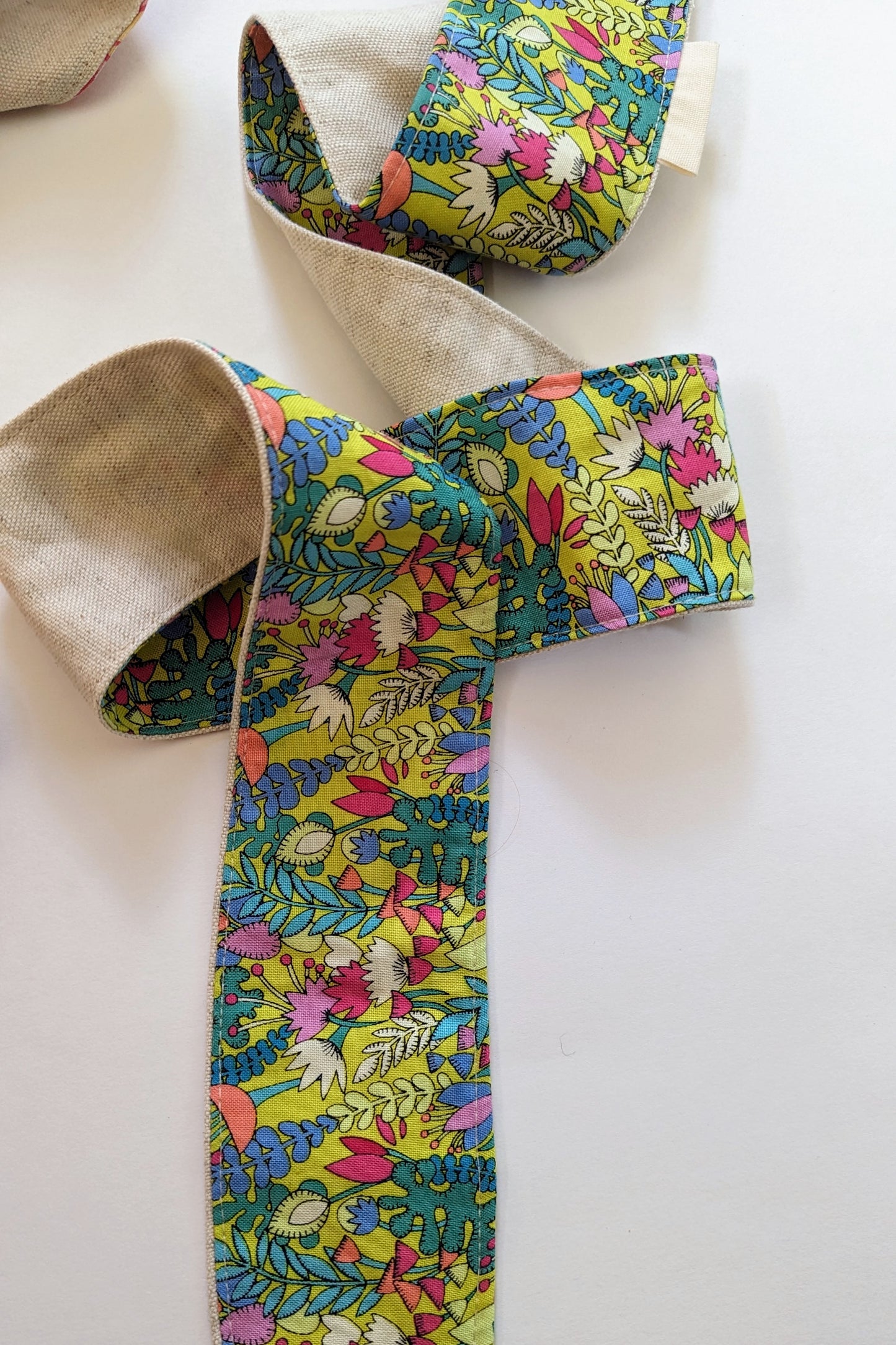 Hannah Ascot Scarf Set (Retro Floral) by Connally Goods