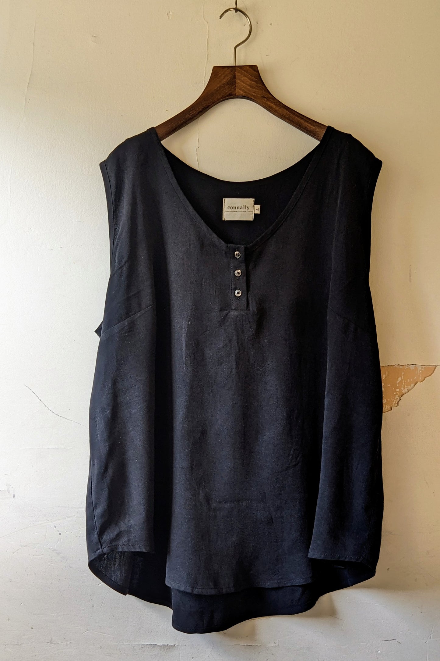 Riley Sleeveless Shirt by Connally Goods