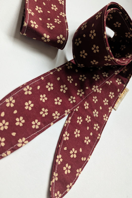 Ascot scarf
