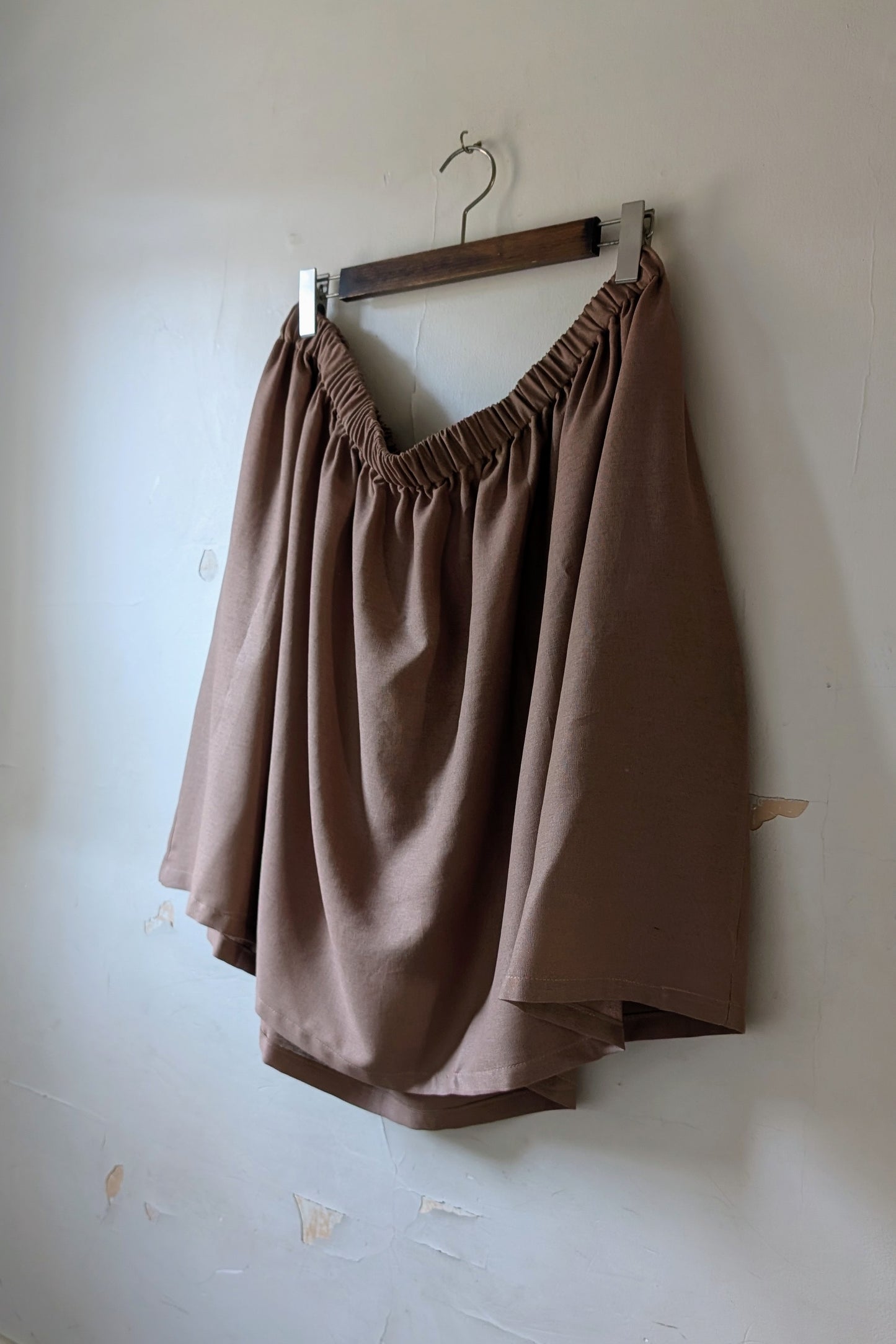 A-Line Twirly Skirt in Tawny Nutmeg Linen (Sample Sale, size XL-2X)