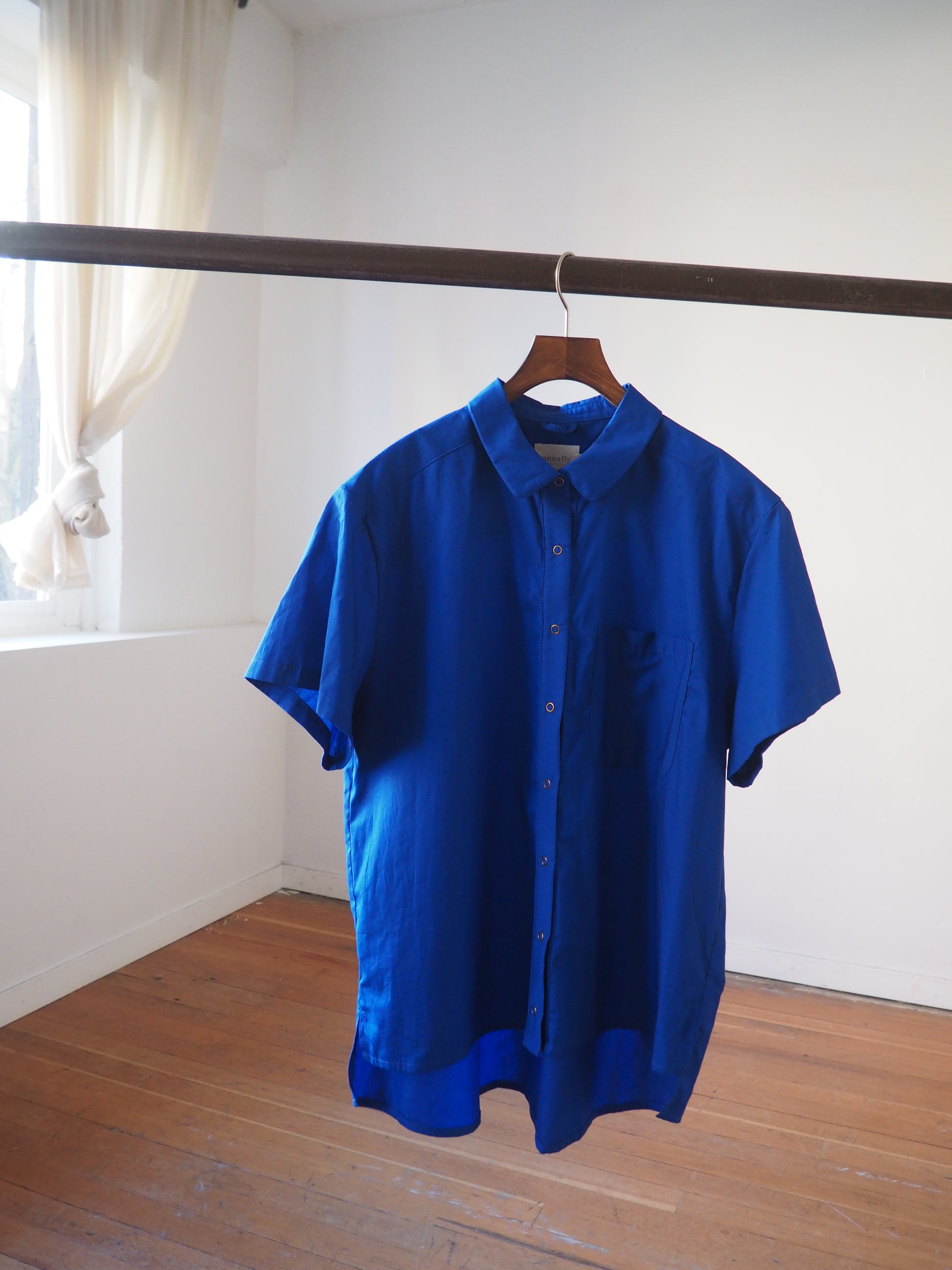 Ali Shirt in Cobalt Blue by Connally Goods