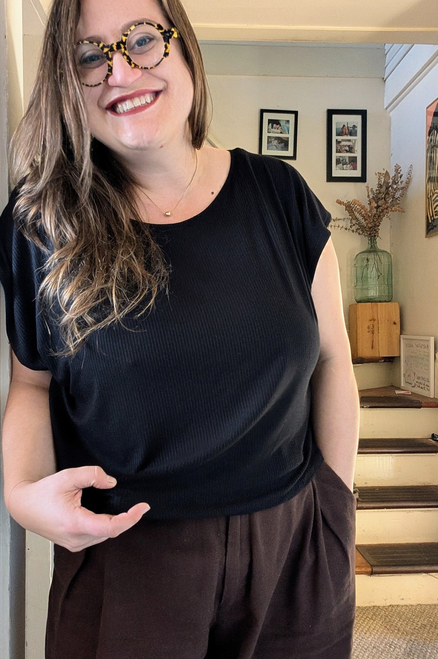 Black Ribbed Slouch Top in Bamboo Jersey by Connally Goods