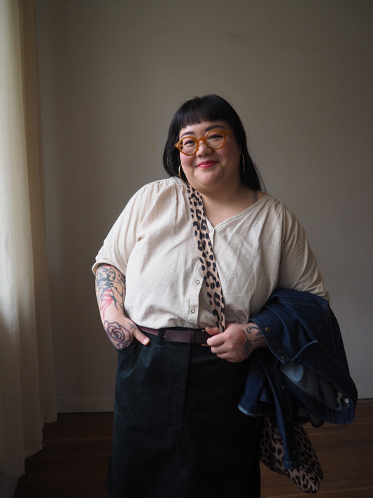 Margot V Neck Shirt in Striped Cotton-Linen