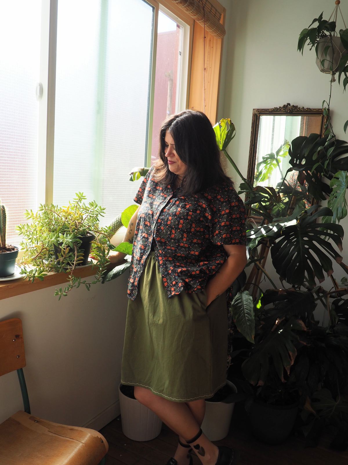 Amanda Twirly Skirt in Pesto Scalloped Cotton