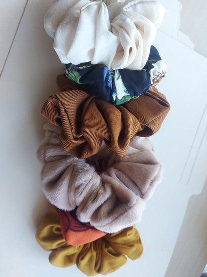 Mystery Scrunchie Bundle by Connally Goods