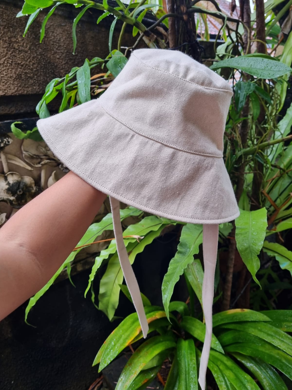 Pipit Hat in Unbleached Cotton Canvas by Connally Goods